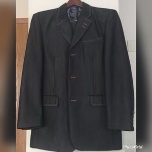 Blu Martini Men’s 3-Button Suit